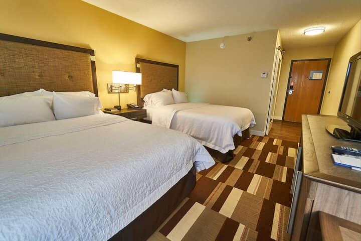 Room 15 of 82