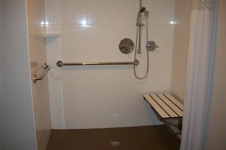 Room 38 of 82